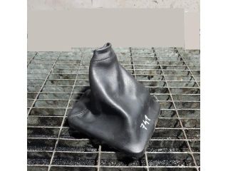 bontott SUBARU FORESTER Váltószoknya