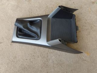 bontott SUBARU FORESTER Váltószoknya