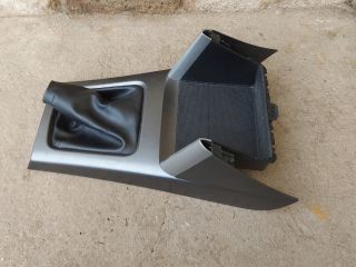 bontott SUBARU FORESTER Váltószoknya