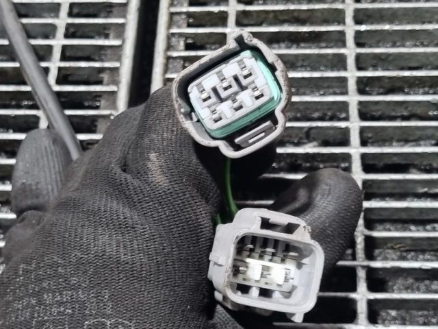 bontott SUBARU FORESTER Vonóhorog