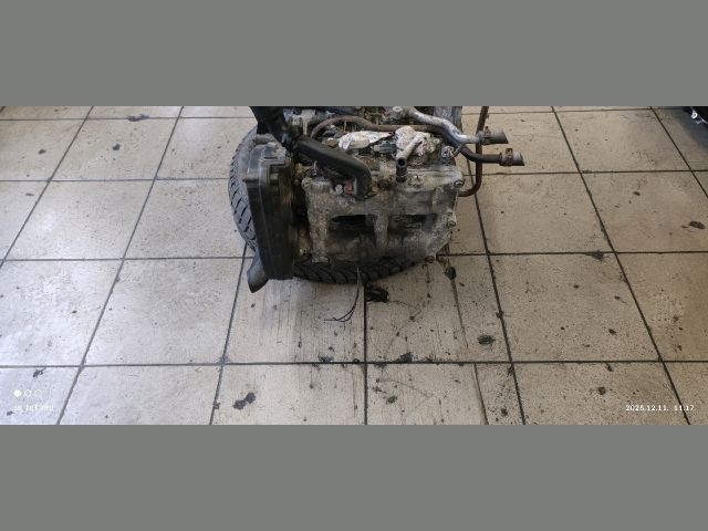 bontott SUBARU IMPREZA Motor (Fűzött blokk hengerfejjel)