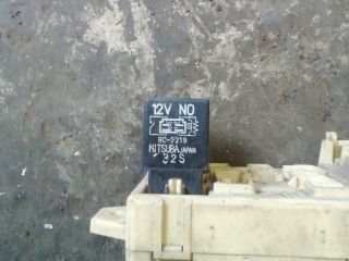 bontott SUBARU IMPREZA Biztosítéktábla Motortér