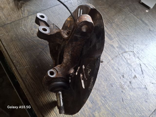 bontott SUBARU IMPREZA Bal első Csonkállvány Kerékaggyal