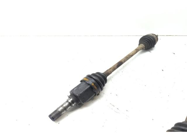 bontott SUBARU IMPREZA Bal Féltengely