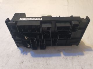 bontott SUBARU IMPREZA Biztosítéktábla Motortér