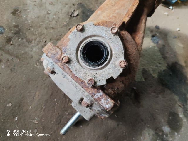 bontott SUBARU IMPREZA Hátsó Differenciálmű