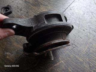 bontott SUBARU IMPREZA Motor Tartó Bak (Fém)