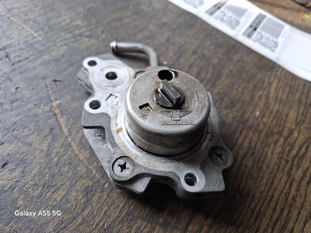 bontott SUBARU IMPREZA Olajszivattyú