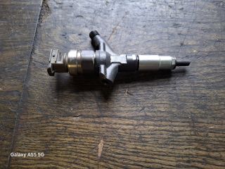 bontott SUBARU IMPREZA Porlasztó (1 db)