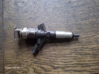 bontott SUBARU IMPREZA Porlasztó (1 db)