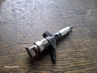 bontott SUBARU IMPREZA Porlasztó (1 db)