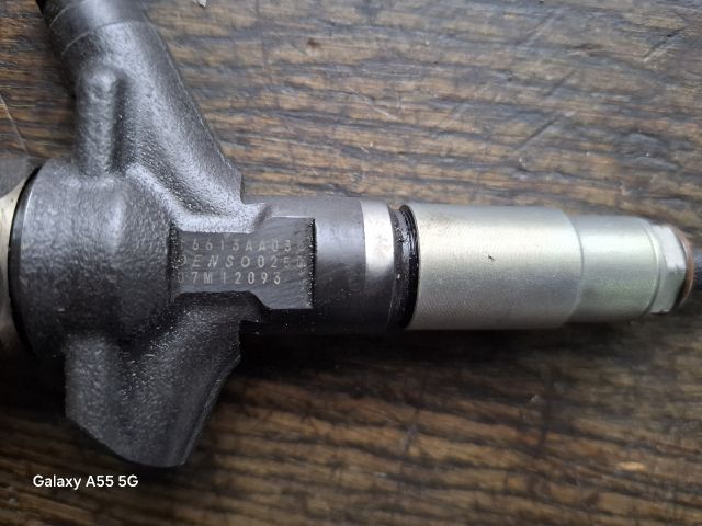 bontott SUBARU IMPREZA Porlasztó (1 db)