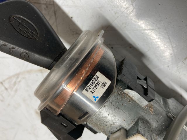 bontott SUBARU IMPREZA Gyújtáskapcsoló Házzal