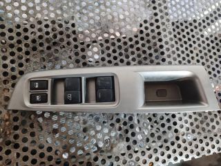 bontott SUBARU IMPREZA Ablakemelő Kapcsoló Négyes / Kettes