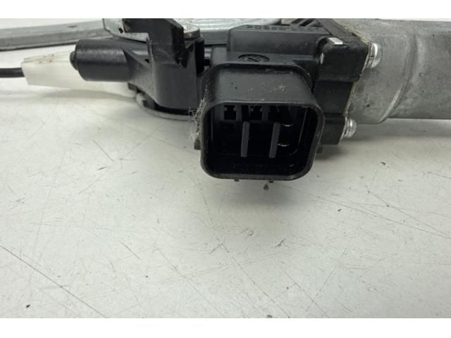 bontott SUBARU IMPREZA Bal hátsó Ablakemelő Szerkezet (Elektromos)