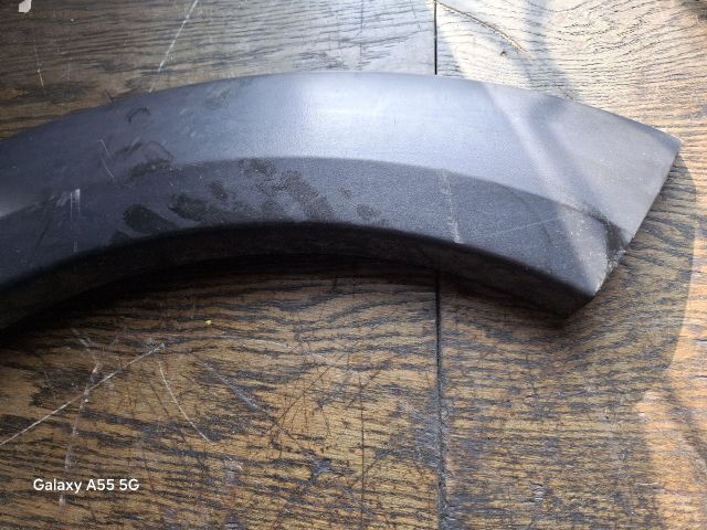 bontott SUBARU IMPREZA Bal hátsó Sárvédő Szélesítő