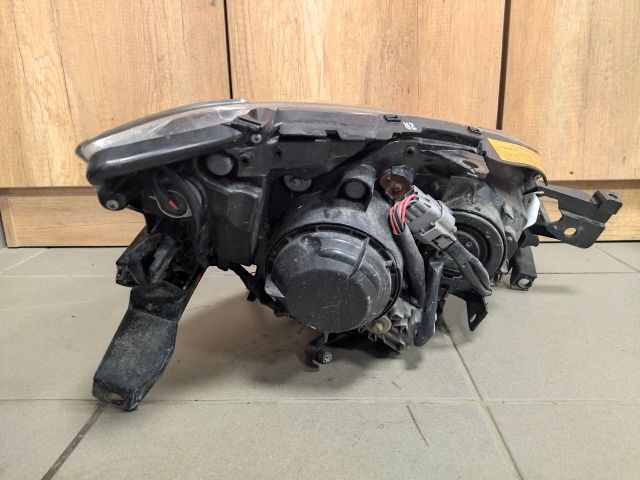 bontott SUBARU IMPREZA Bal Xenon Fényszóró