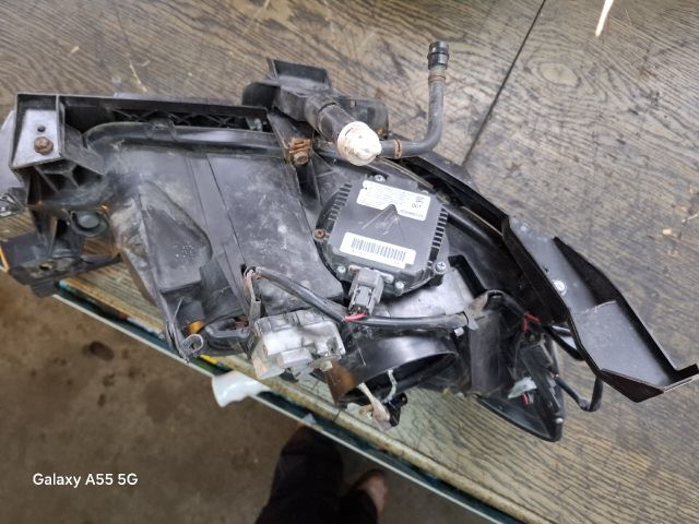 bontott SUBARU IMPREZA Bal Xenon Fényszóró