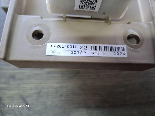 bontott SUBARU IMPREZA Biztosítéktábla Utastér