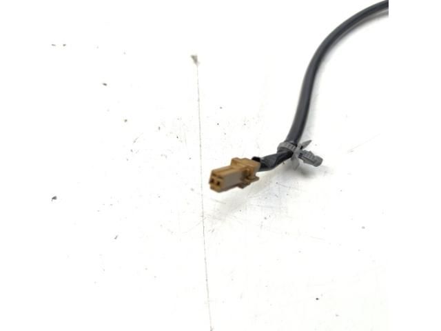 bontott SUBARU IMPREZA Csomagtér Nyitó Kar / Gomb