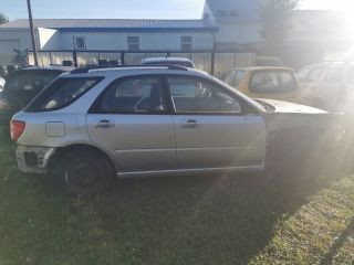 bontott SUBARU IMPREZA Csomagtérajtó (Részeivel)