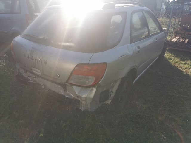 bontott SUBARU IMPREZA Csomagtérajtó (Részeivel)