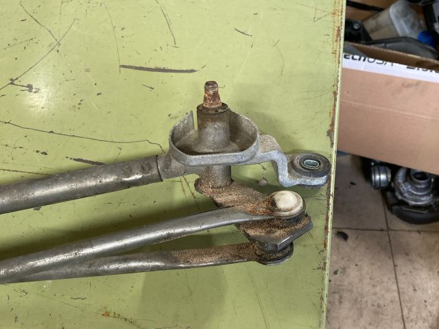 bontott SUBARU IMPREZA Első Ablaktörlő Szerkezet Motorral