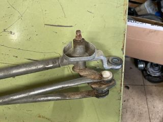 bontott SUBARU IMPREZA Első Ablaktörlő Szerkezet Motorral