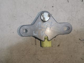 bontott SUBARU IMPREZA Első Középső Ütközés Érzékelő (Homlokfalon)