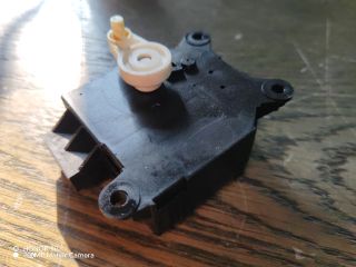 bontott SUBARU IMPREZA Fűtés Állító Motor