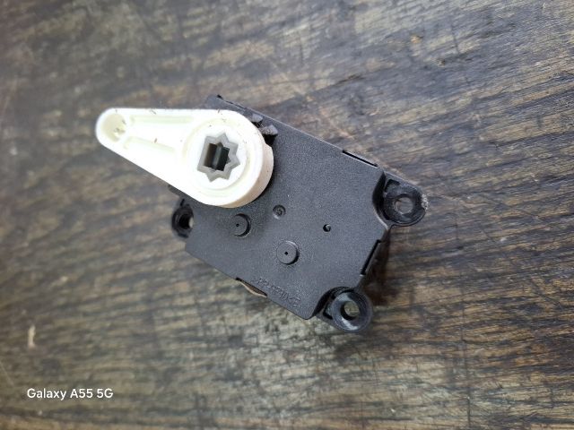 bontott SUBARU IMPREZA Fűtés Állító Motor