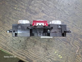 bontott SUBARU IMPREZA Fűtéskapcsoló (manuális klímás)