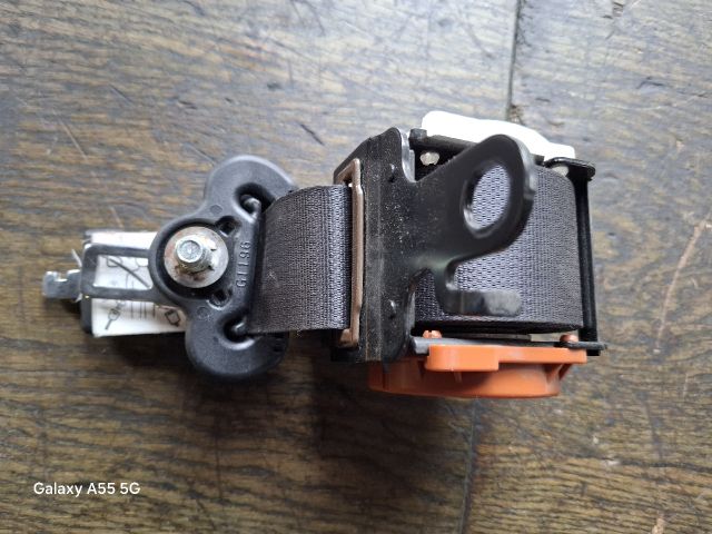 bontott SUBARU IMPREZA Hátsó középső Biztonsági Öv