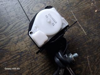 bontott SUBARU IMPREZA Hátsó középső Biztonsági Öv