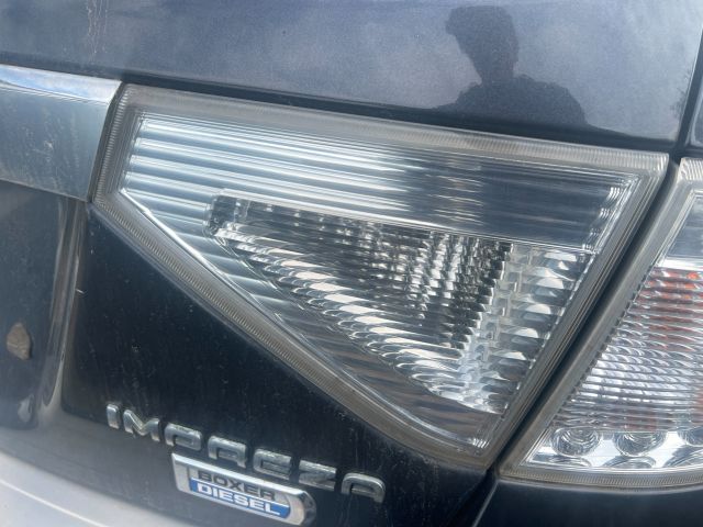 bontott SUBARU IMPREZA Jobb Belső Hátsó Lámpa