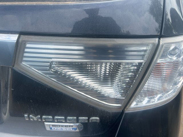 bontott SUBARU IMPREZA Jobb Belső Hátsó Lámpa