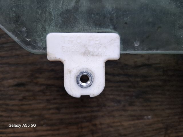 bontott SUBARU IMPREZA Jobb első Ablak