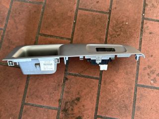 bontott SUBARU IMPREZA Jobb első Ablakemelő Kapcsoló