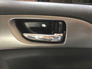 bontott SUBARU IMPREZA Jobb első Ajtó Kárpit