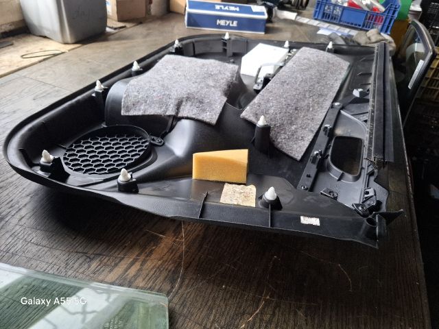 bontott SUBARU IMPREZA Jobb első Ajtókeret Burkolat