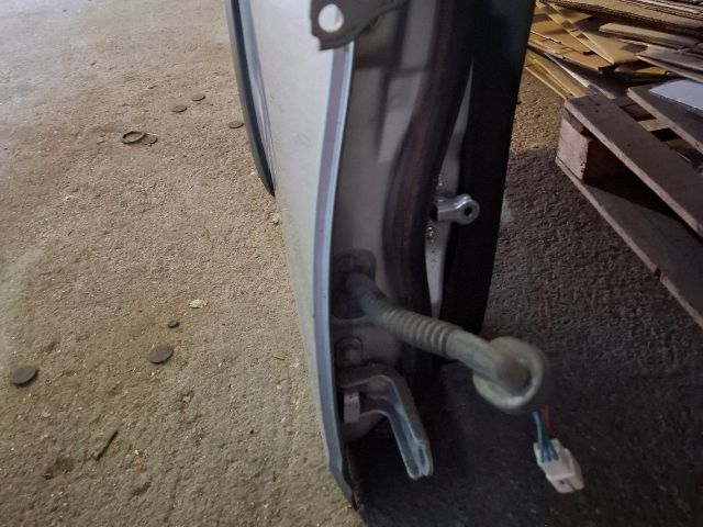 bontott SUBARU IMPREZA Jobb hátsó Ajtó (Részeivel)