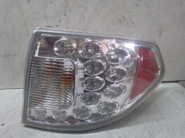 bontott SUBARU IMPREZA Jobb Külső Hátsó Lámpa