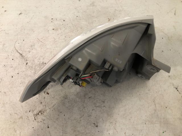 bontott SUBARU IMPREZA Jobb Külső Hátsó Lámpa