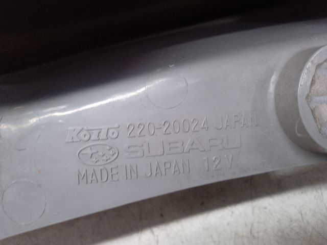 bontott SUBARU IMPREZA Jobb Külső Hátsó Lámpa
