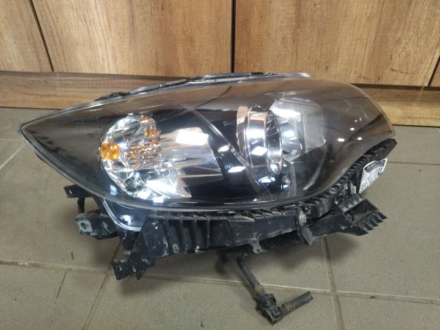 bontott SUBARU IMPREZA Jobb Xenon Fényszóró