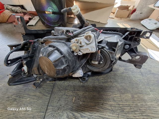 bontott SUBARU IMPREZA Jobb Xenon Fényszóró