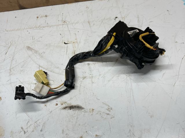 bontott SUBARU IMPREZA Légzsák Átvezető Szalagkábel