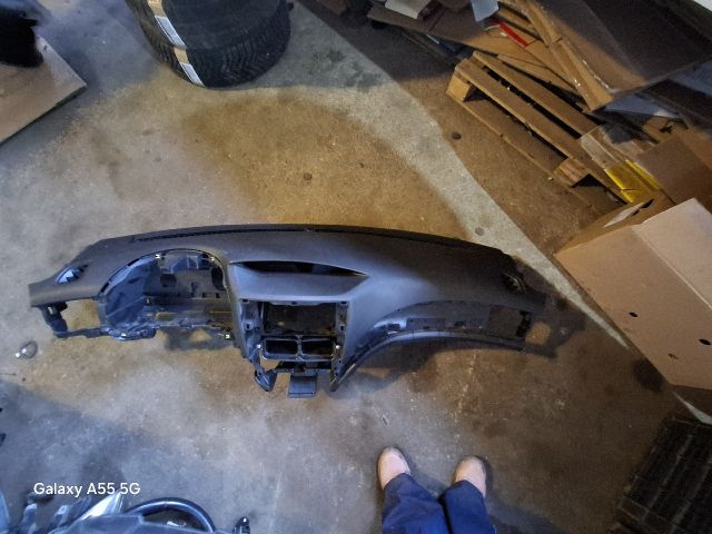 bontott SUBARU IMPREZA Műszerfal Héj