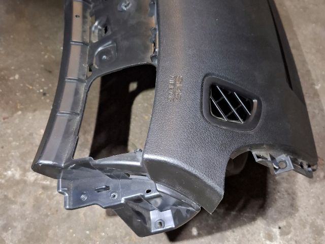 bontott SUBARU IMPREZA Műszerfal Héj