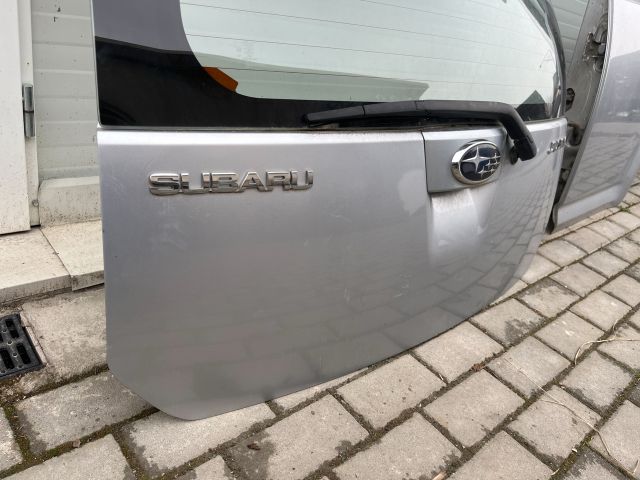 bontott SUBARU JUSTY Csomagtérajtó (Üres lemez)